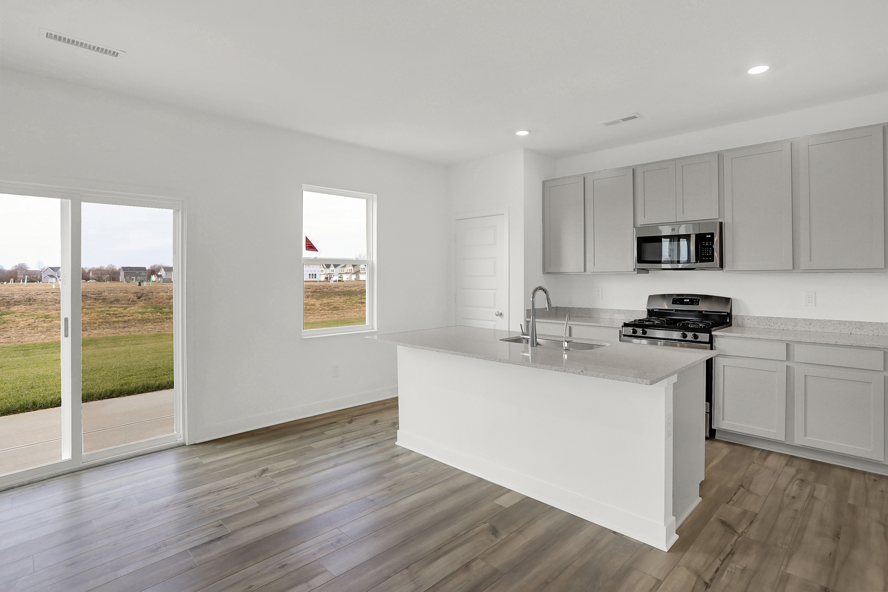 7328 Sayers Road Indianapolis, IN 46259 - Photo 10 of 43 Gallery Image 10
