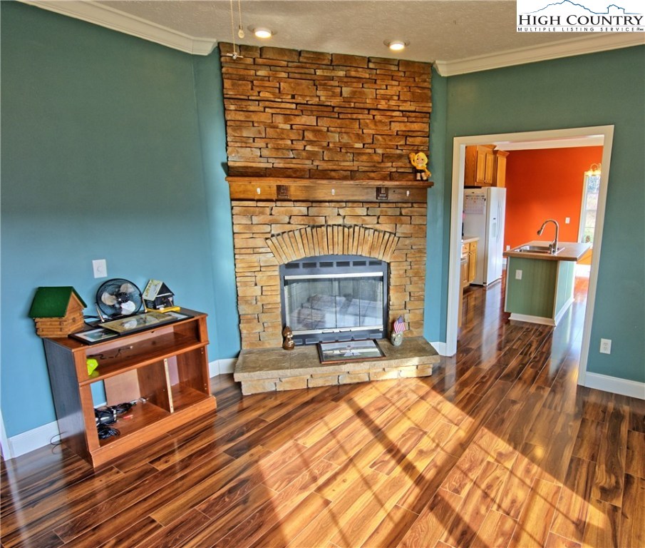 857 Roy Goodman Road Crumpler, NC 28617 - Photo 5 of 11 Gallery Image 5