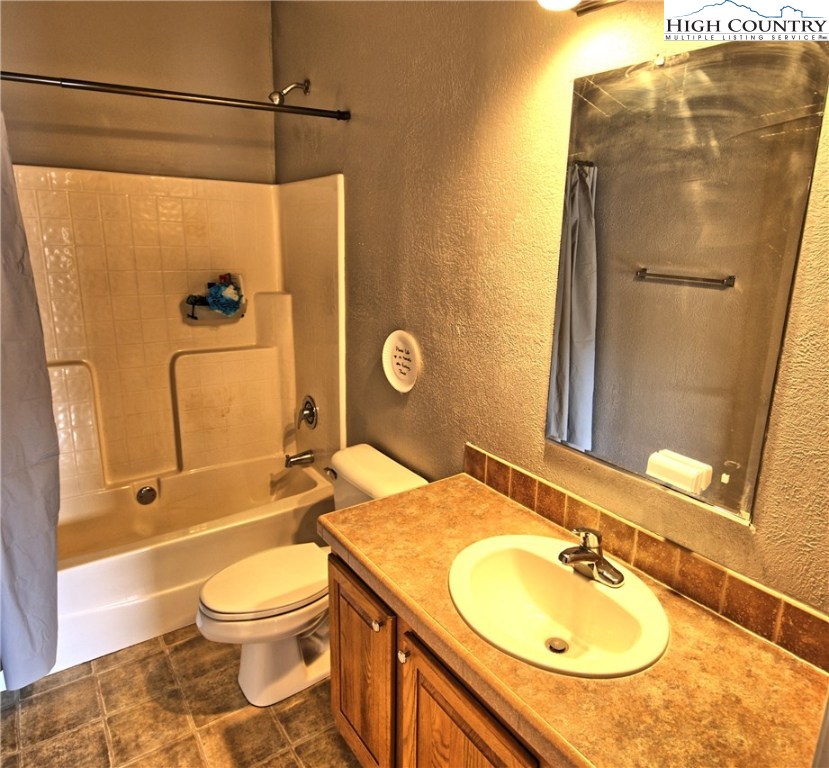 857 Roy Goodman Road Crumpler, NC 28617 - Photo 9 of 11 Gallery Image 9