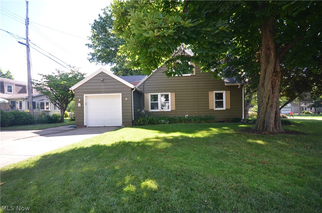 2865 Lee Road Silver Lake, OH 44224 - Photo 29 of 35