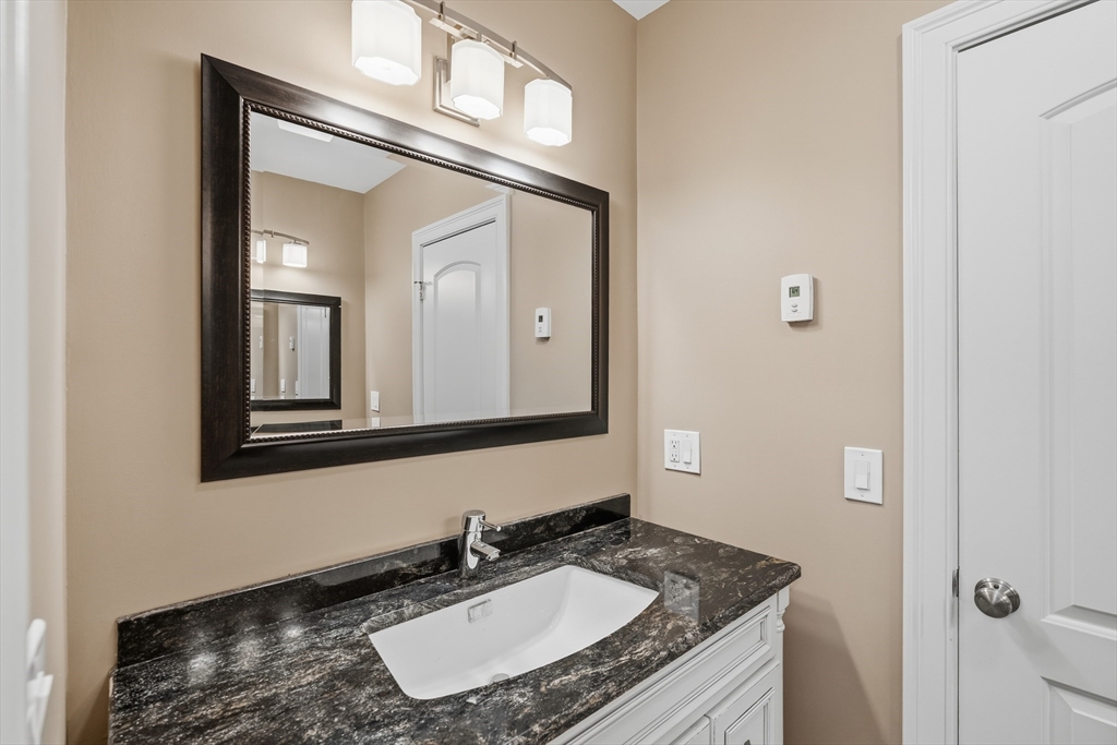 4 Fosters Point Beverly, MA 01915 - Photo 13 of 39