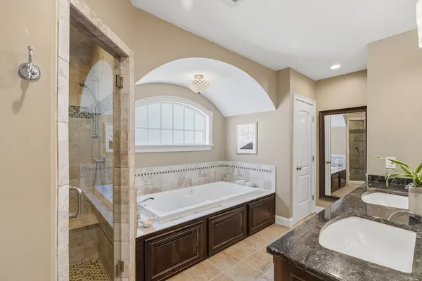 $1,999,999 | 4 Fosters Point, Beverly, MA 01915