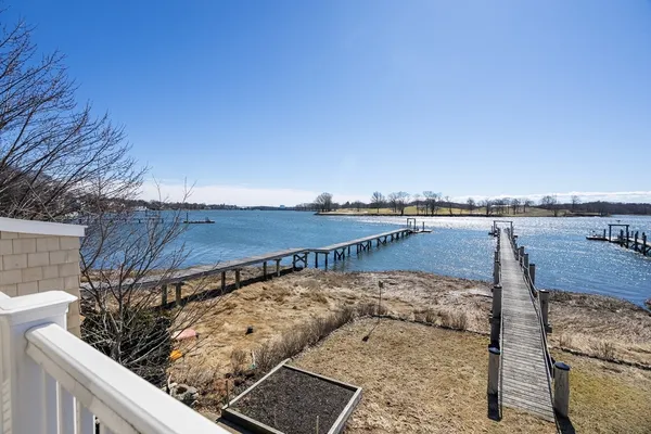 $1,999,999 | 4 Fosters Point, Beverly, MA 01915
