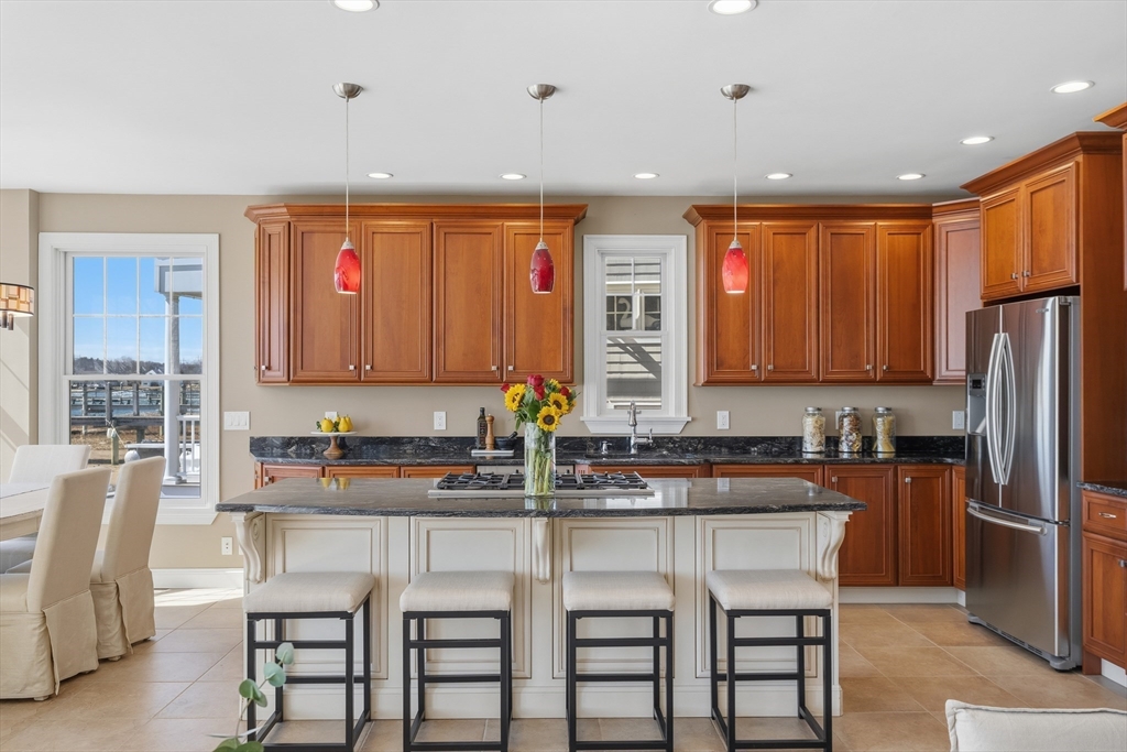 4 Fosters Point Beverly, MA 01915 - Photo 4 of 39