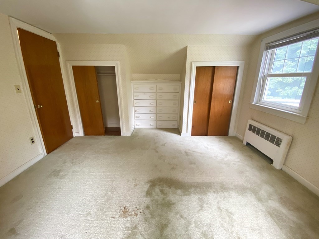 40 Ravenswood Road Waltham, MA 02451 - Photo 17 of 21 Gallery Image 17