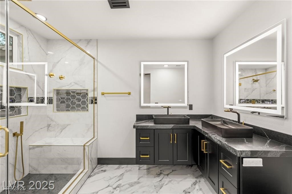 9029 Rivers Edge Drive Las Vegas, NV 89117 - Photo 19 of 47