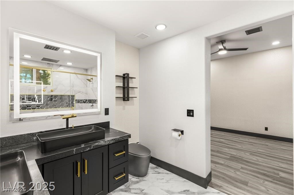 9029 Rivers Edge Drive Las Vegas, NV 89117 - Photo 21 of 47