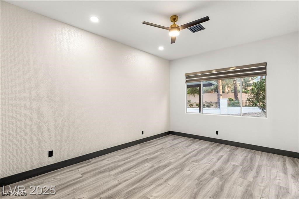 9029 Rivers Edge Drive Las Vegas, NV 89117 - Photo 32 of 47