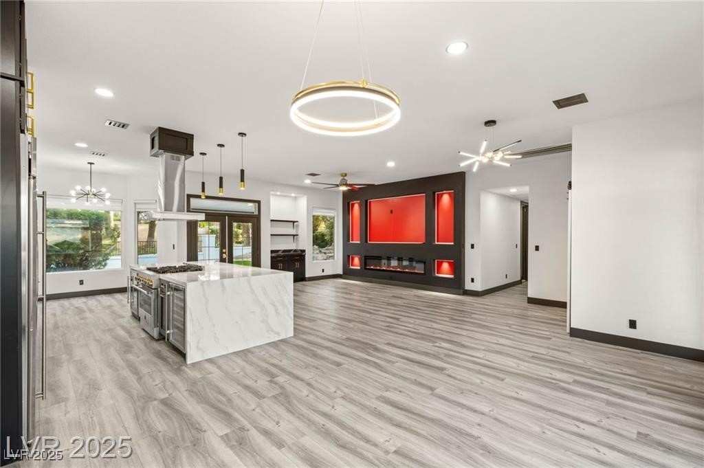 9029 Rivers Edge Drive Las Vegas, NV 89117 - Photo 5 of 47