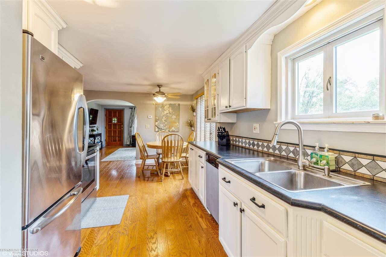 2908 Frankson Avenue Rochester Hills, MI 48307 - Photo 9 of 25