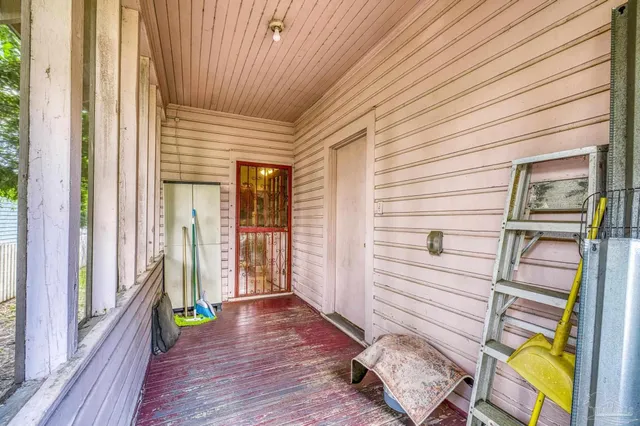$360,000 | 412 West Brainerd Street, Pensacola, FL 32501