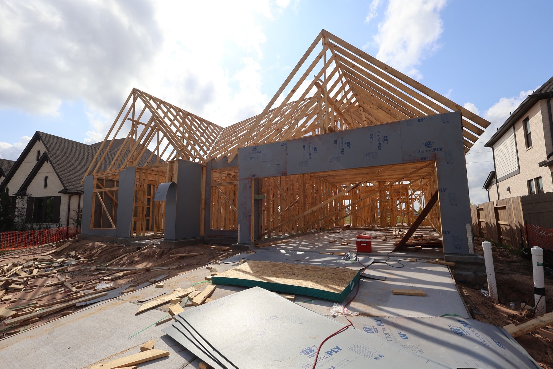 18015 Lobos Point Lane Conroe, TX 77302 - Photo 9 of 18 Let us show you how our advanced framing techniques have stood the test of time and allow more insulation for a quieter and more energy-efficient home.
