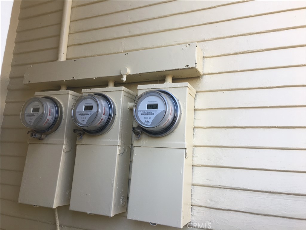 3499 Lemon Street Riverside, CA 92501 - Photo 32 of 32 a close up of a sink