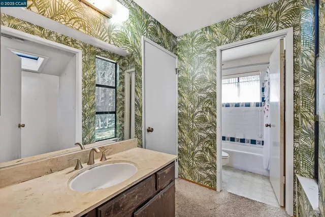 $1,300,000 | 119 Lincoln Drive, Sausalito, CA 94965