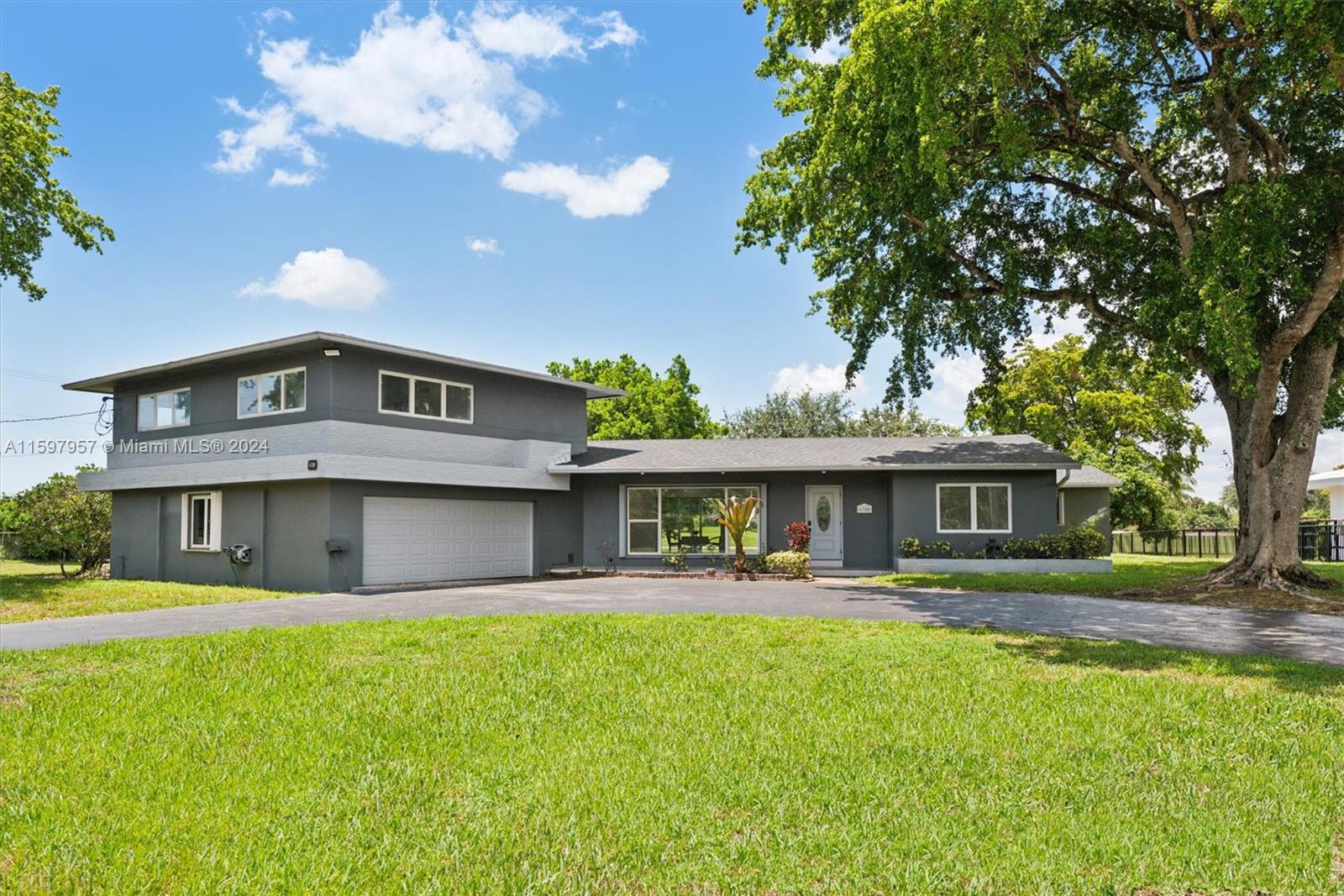 6700 East Tropical Way  