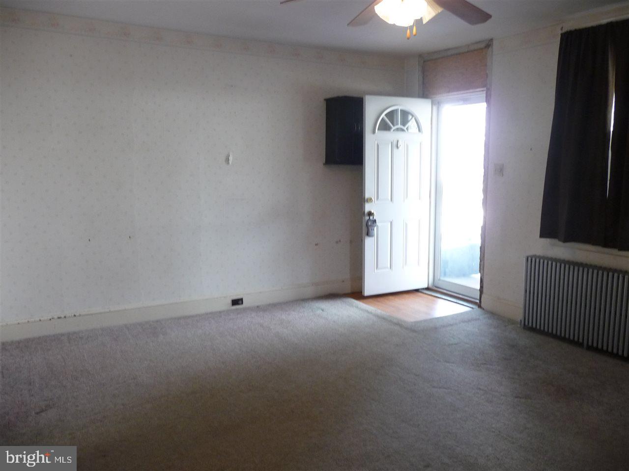 928 Stoverstown Road York, PA 17408 - Photo 2 of 25