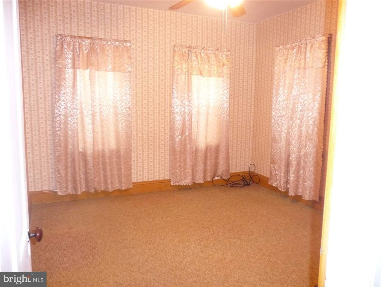 928 Stoverstown Road York, PA 17408 - Photo 17 of 25