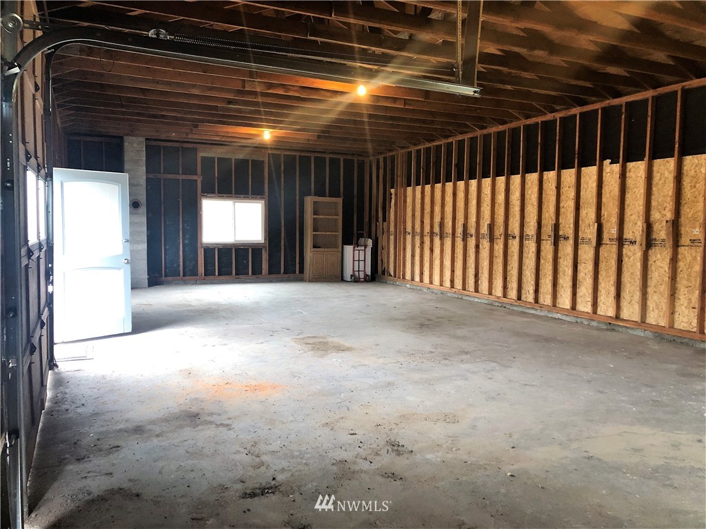 14344 Solberg Road Southeast Yelm, WA 98597 - Photo 19 of 21 Gallery Image 19