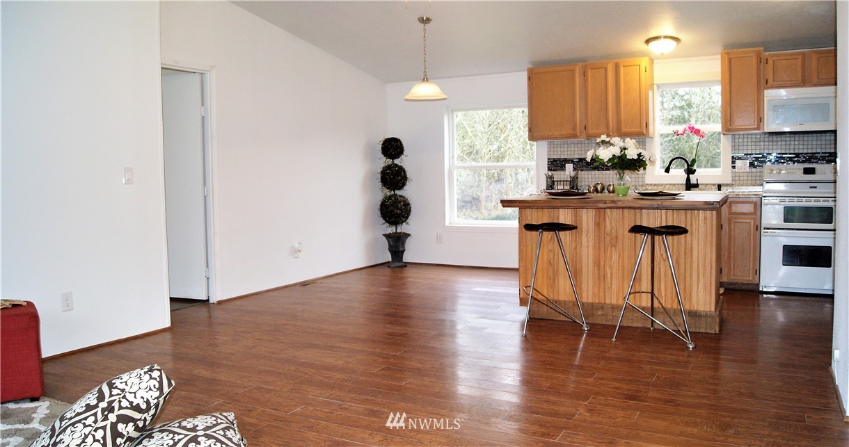 14344 Solberg Road Southeast Yelm, WA 98597 - Photo 4 of 21 Gallery Image 4
