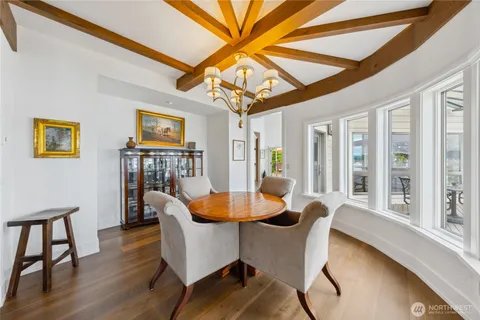 $5,500,000 | 4002 Oakes Avenue, Anacortes, WA 98221