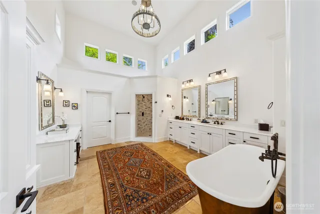 $5,500,000 | 4002 Oakes Avenue, Anacortes, WA 98221