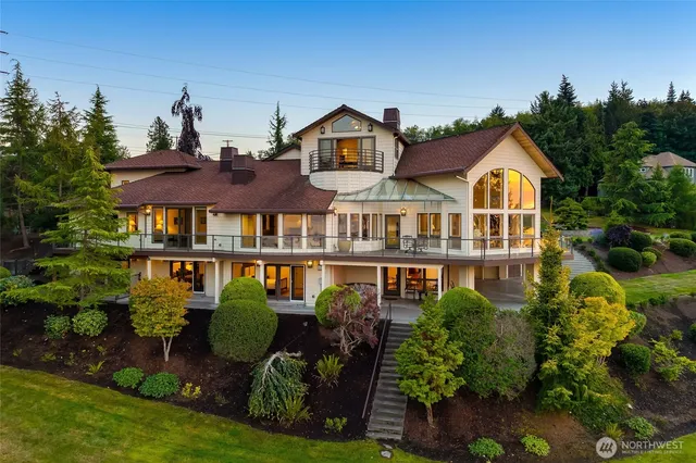 $5,500,000 | 4002 Oakes Avenue, Anacortes, WA 98221