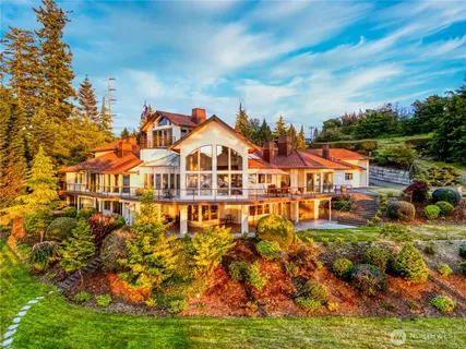 $5,500,000 | 4002 Oakes Avenue, Anacortes, WA 98221