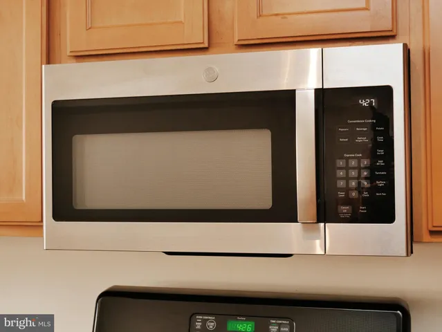 $3,400 | 350 G Street Southwest, Unit N501, Washington, DC 20024