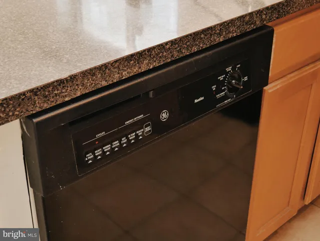 $3,400 | 350 G Street Southwest, Unit N501, Washington, DC 20024