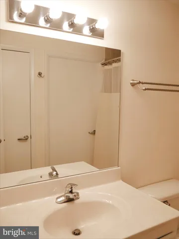 $3,400 | 350 G Street Southwest, Unit N501, Washington, DC 20024