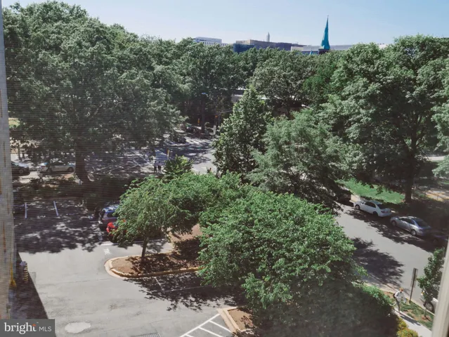 $3,400 | 350 G Street Southwest, Unit N501, Washington, DC 20024