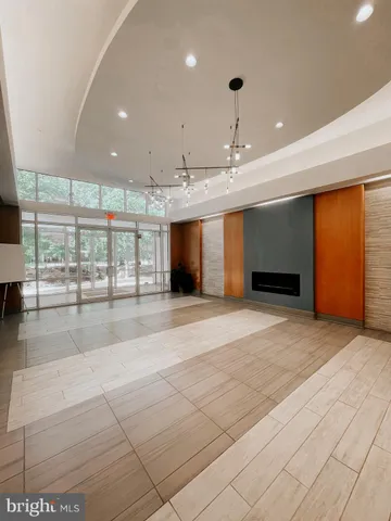 $3,400 | 350 G Street Southwest, Unit N501, Washington, DC 20024