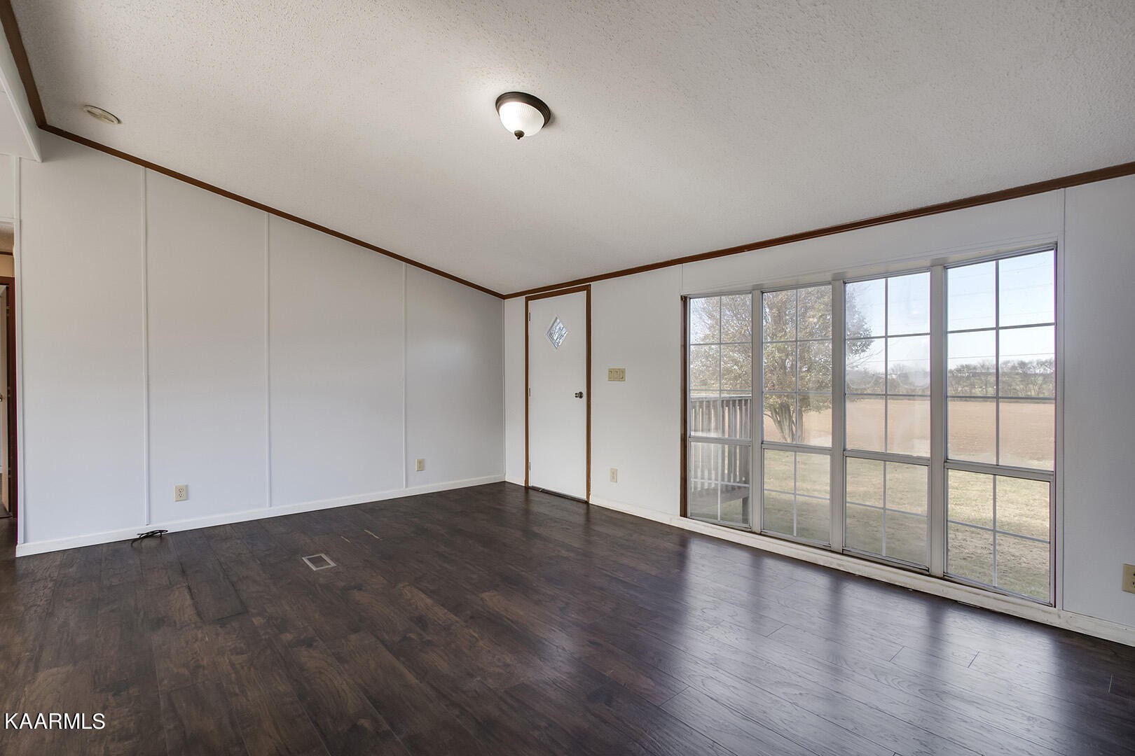 2102 Fork Creek Road Philadelphia, TN 37846 - Photo 12 of 37 Gallery Image 12
