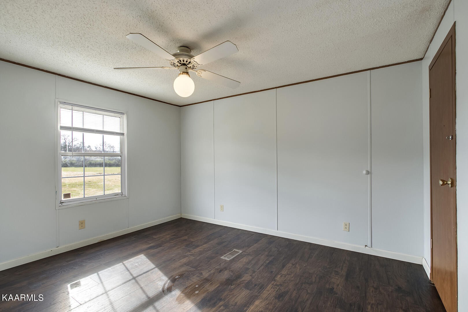 2102 Fork Creek Road Philadelphia, TN 37846 - Photo 26 of 37 Gallery Image 26