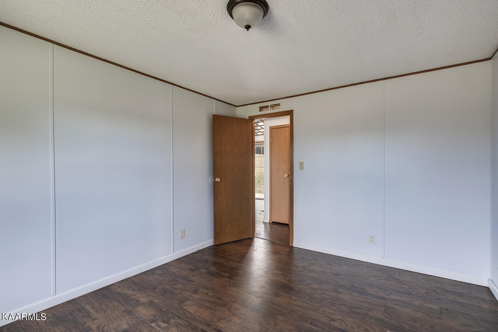2102 Fork Creek Road Philadelphia, TN 37846 - Photo 29 of 37 Gallery Image 29