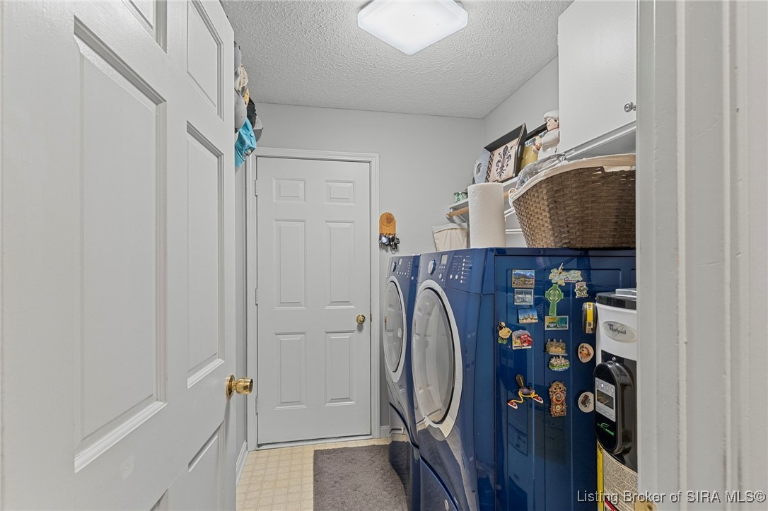114 Cherry Trace Madison, IN 47250 - Photo 15 of 46 Laundry