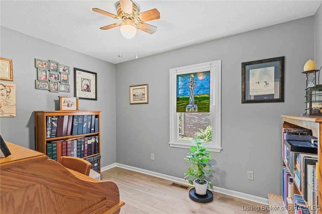 114 Cherry Trace Madison, IN 47250 - Photo 16 of 46 Office