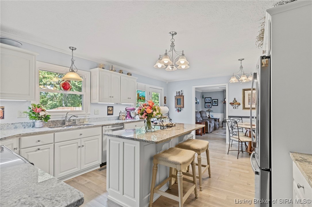 114 Cherry Trace Madison, IN 47250 - Photo 6 of 46 Kitchen