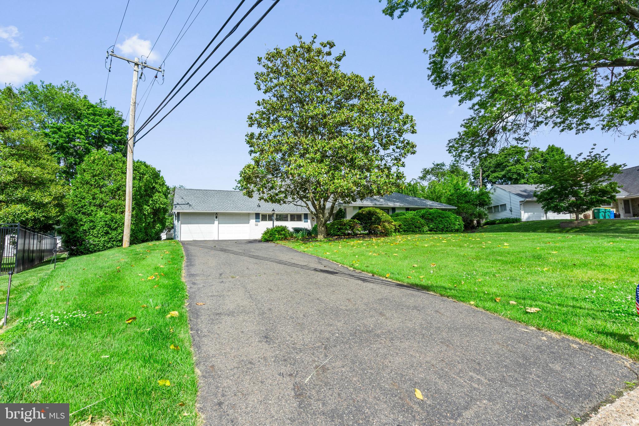 78 Red Berry Road Levittown, PA 19056 - Photo 2 of 44