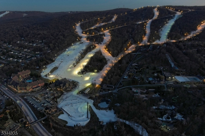 200 Highway 94, Unit 215 Vernon, NJ 07462 - Photo 4 of 19