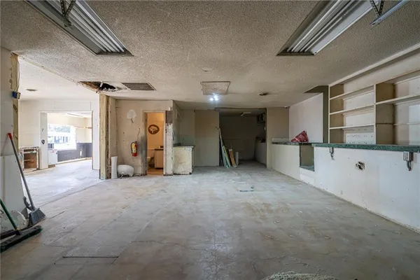 a view of a storage & utility room