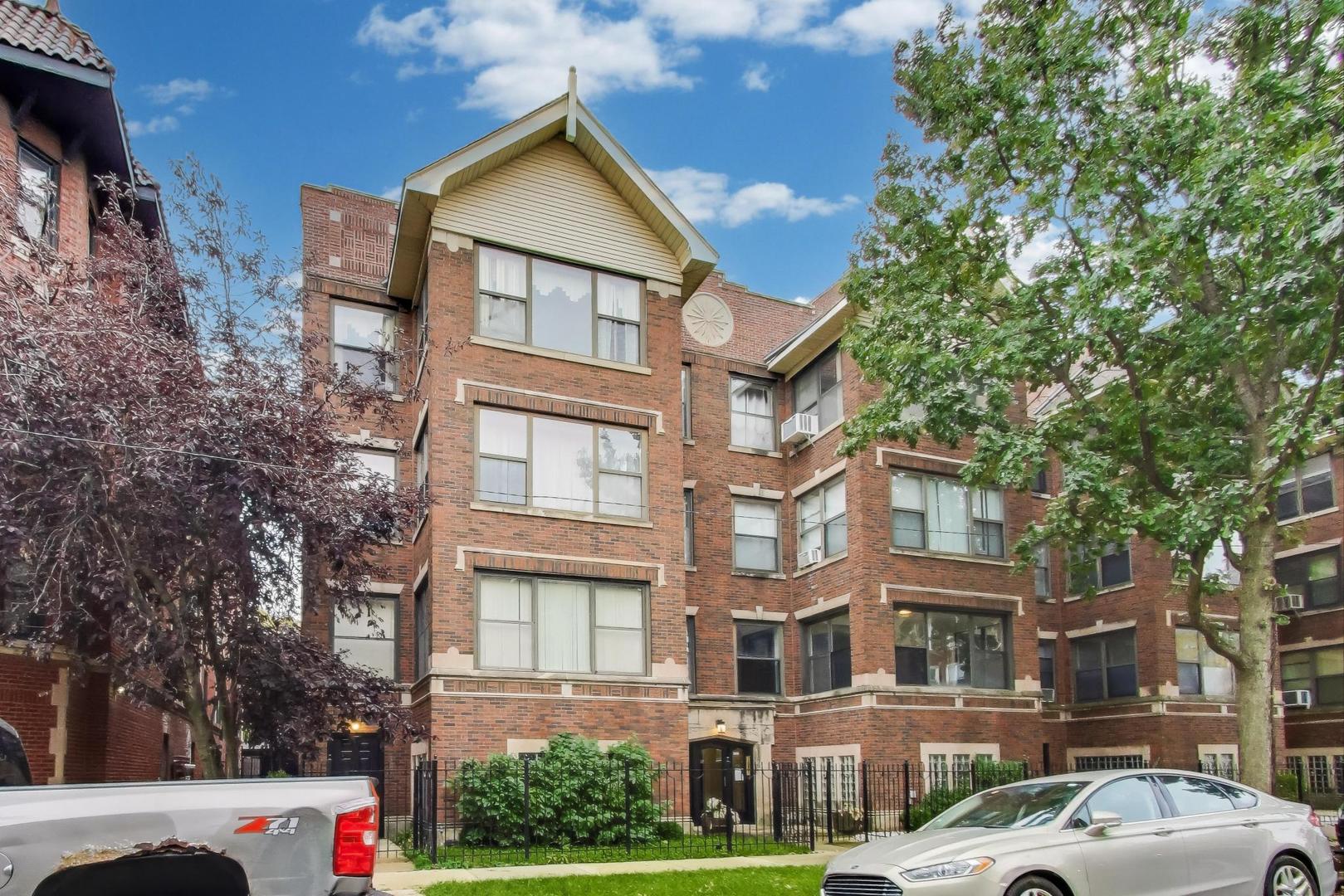 6721 South Merrill Avenue, Unit 1 Chicago, IL 60649 - Photo 2 of 26