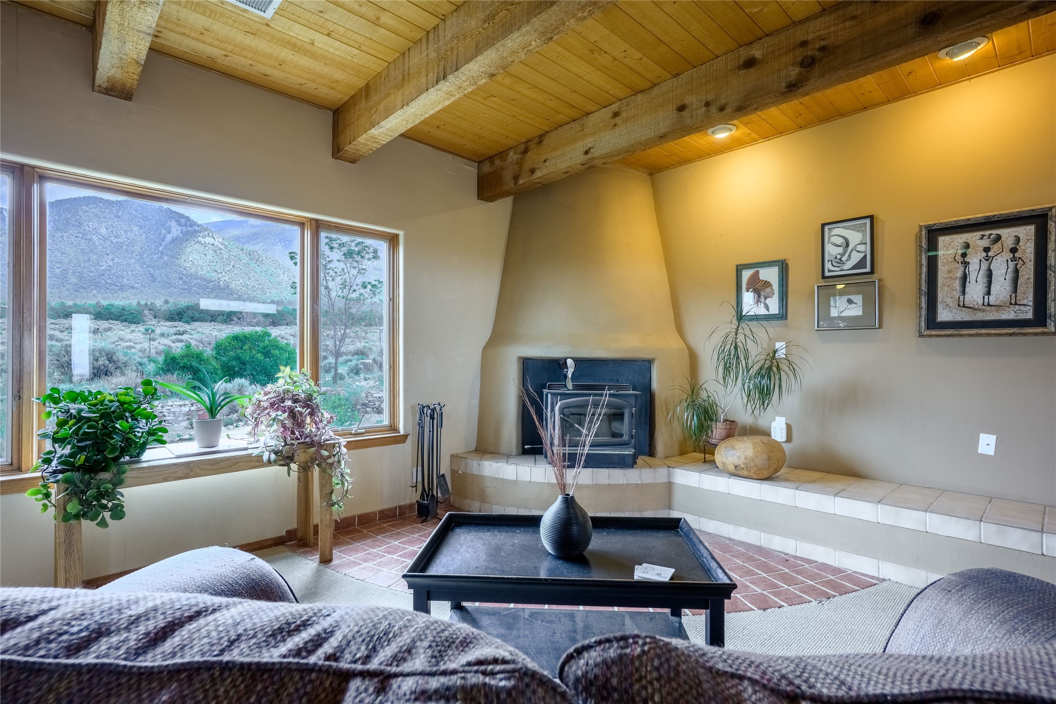 131 Quintana Road Cerro, NM 87519 - Photo 14 of 50