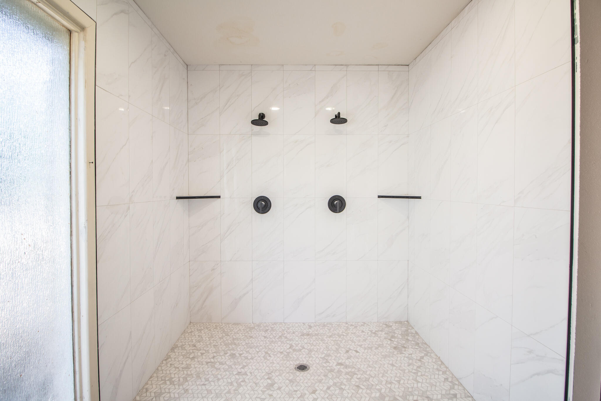 3602 63rd Drive Lubbock, TX 79413 - Photo 18 of 33 a view of bathroom