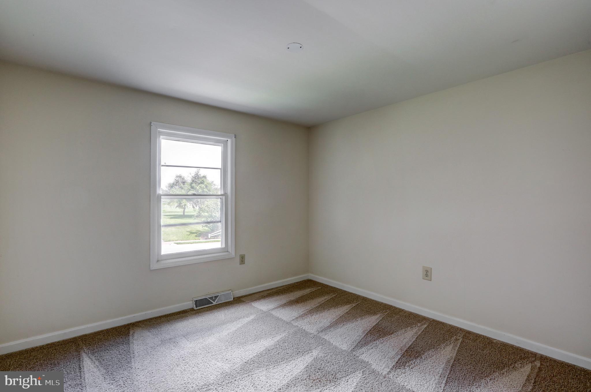 478 Amesbury Road Lancaster, PA 17601 - Photo 29 of 37 Gallery Image 29