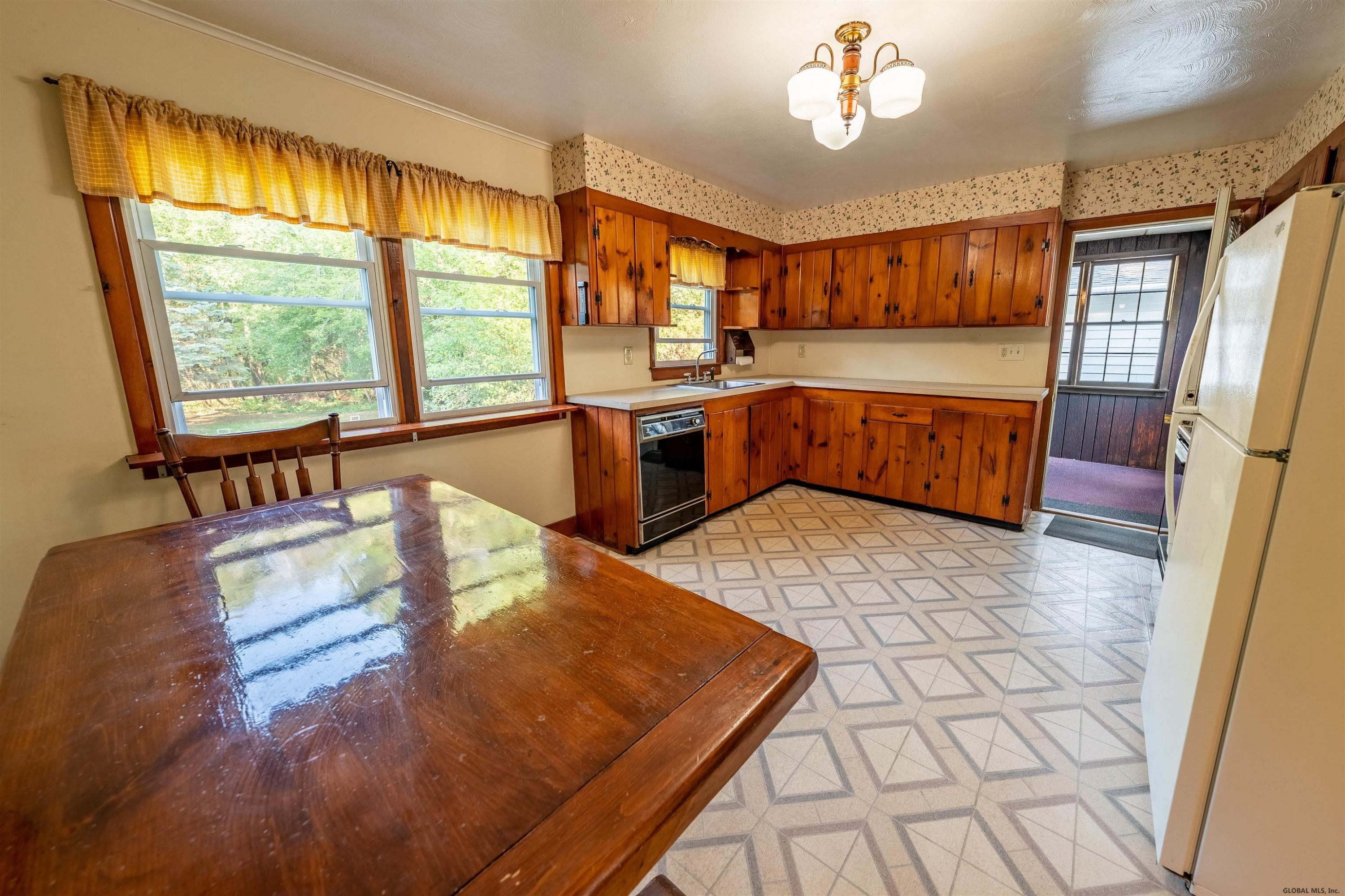 5963 East Old State Road Schenectady, NY 12303 - Photo 6 of 23 Photo 6
