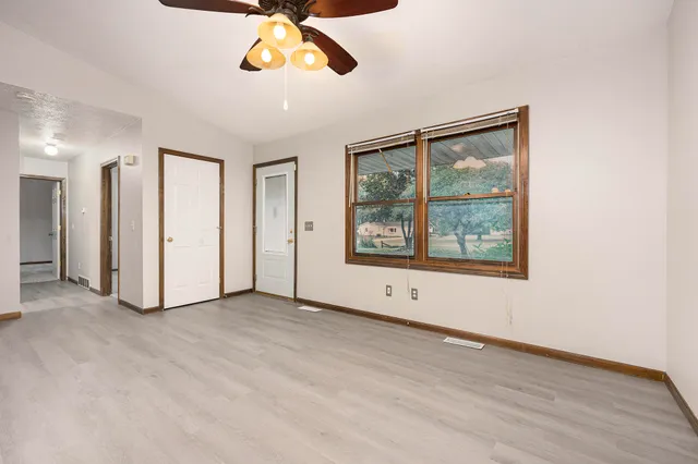 $269,900 | 22327 Woodhenge Drive, Mattawan, MI 49071