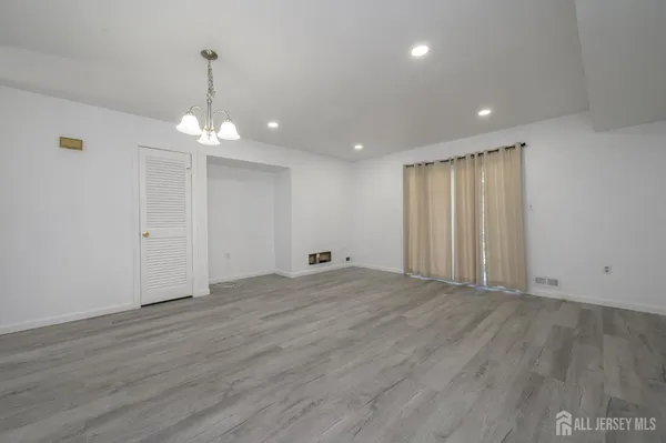 $3,150 | 805 Darlington Drive, Old Bridge, NJ 08857