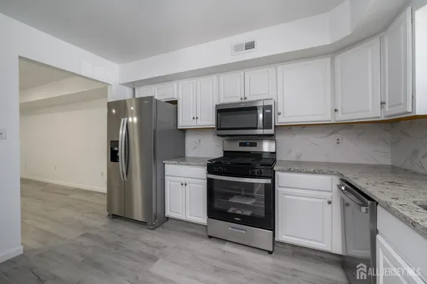 $3,150 | 805 Darlington Drive, Old Bridge, NJ 08857