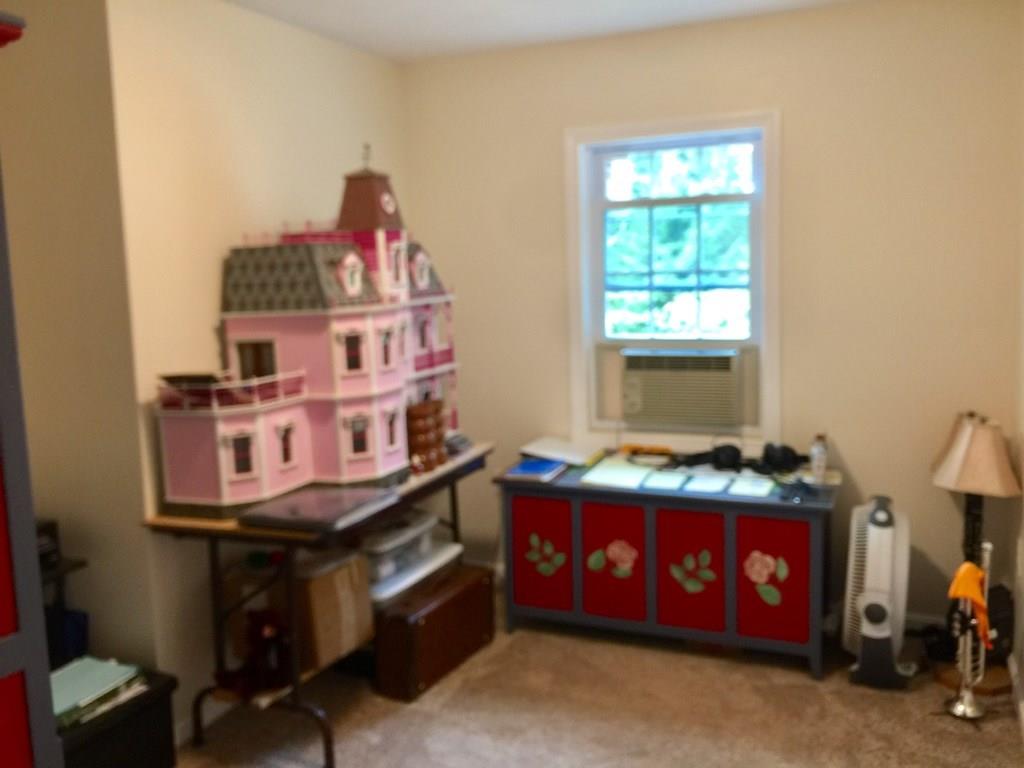 44 Frost Road Tyngsborough, MA 01879 - Photo 17 of 23 Gallery Image 17